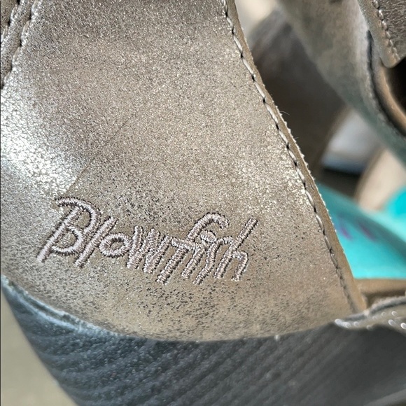 Blowfish Pewter Metallic Wedge Heel - Picture 5 of 10